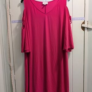Ivy Road 2X Vibrant NWOT Berry Colored Cold Shoulder Bell Sleeve Dress